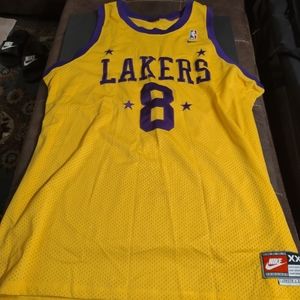 Lakers Bryant jersey no# 8 xxl. Excellent condition